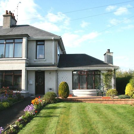 Ken-Mar House Bed And Breakfast Ballymoney Exterior photo