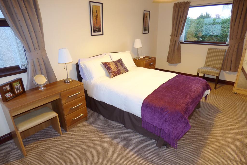 Ken-Mar House Bed And Breakfast Ballymoney Exterior photo